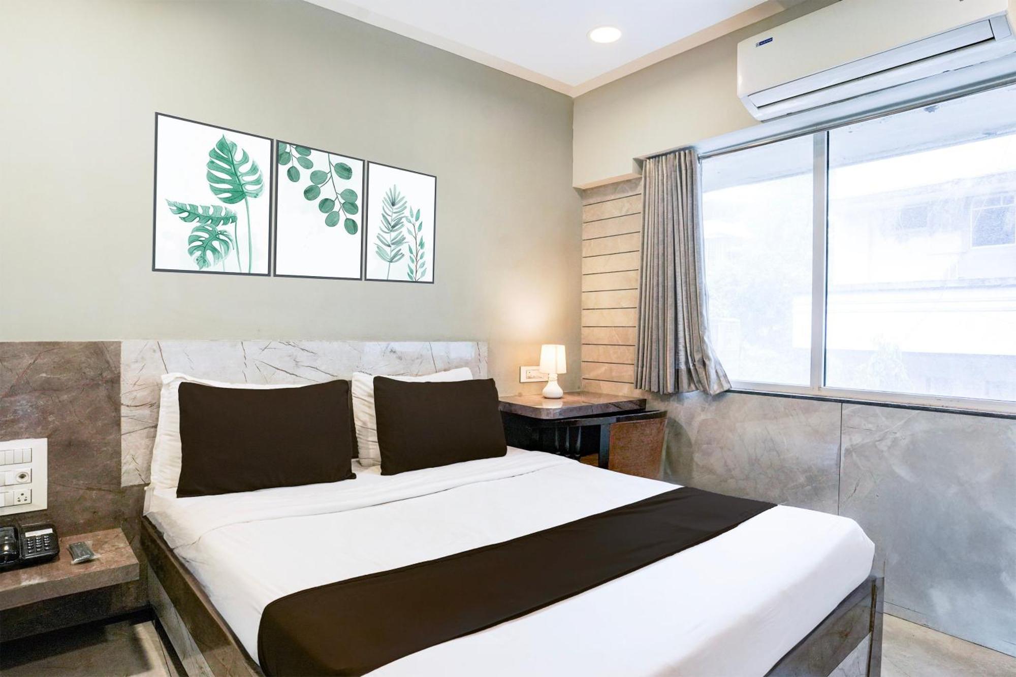 Super Townhouse Oak Vashi Hotel Turambhe Kültér fotó